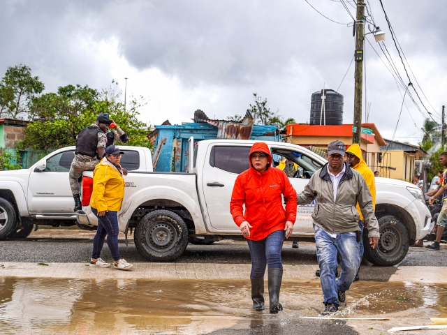 Plan Social de la Presidencia asiste con más de 160 mil raciones a familias afectadas por huracán Fiona en todo el país